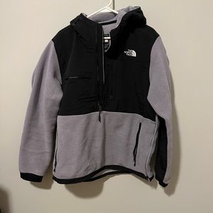 North face pull over with side zip
